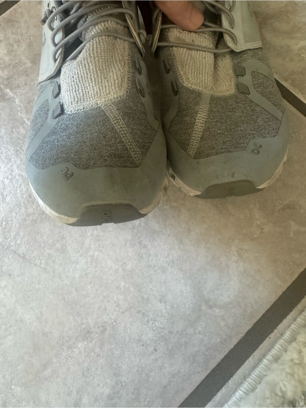 On Cloud Terry Running Shoes Grey Neutral | Women's Size 7.5⁠ - Picture 3 of 9